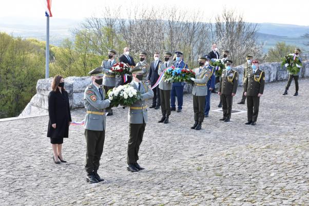 102. výročie tragickej smrti gen. M. R. Štefánika 19