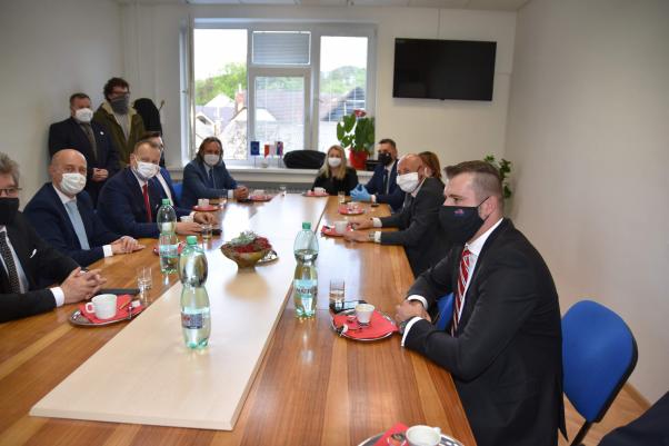 Na Bradlo prišiel predseda Národnej rady Slovenskej republiky 5