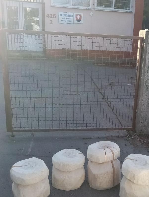 Drevené hríbiky pre deti z Materskej školy na Sídl. D. Jurkoviča 2